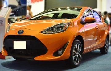 アクアのスタッドレスタイヤ購入情報