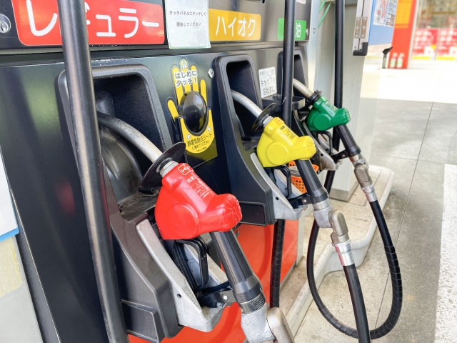 ガソリンスタンド